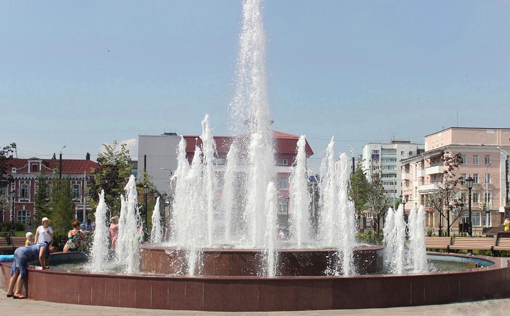 Fountain in the city square