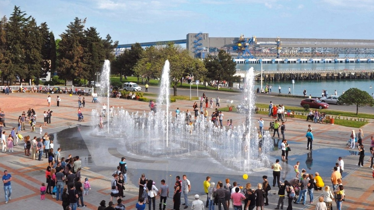 Fountain "Tuapse lighthouse"