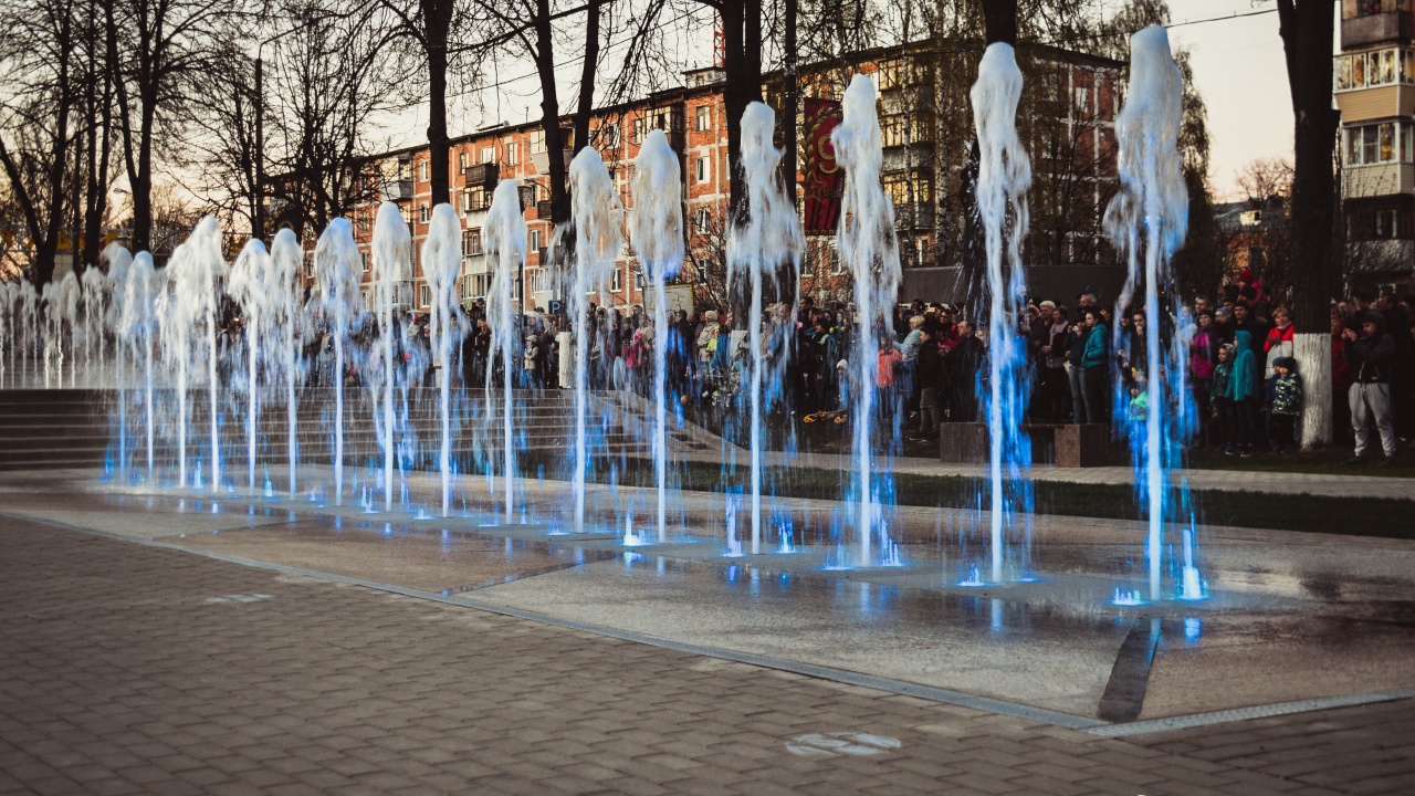 A complex of 4 fountains in the microdistrict. Pirogovsky